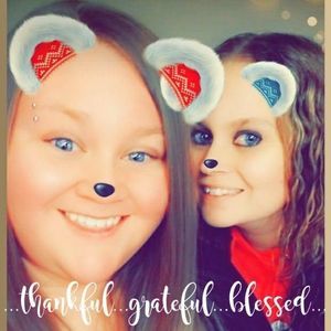 Meet your Posher, Liz